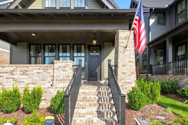 142 Salton Ln, Thompsons Station, TN 37179
