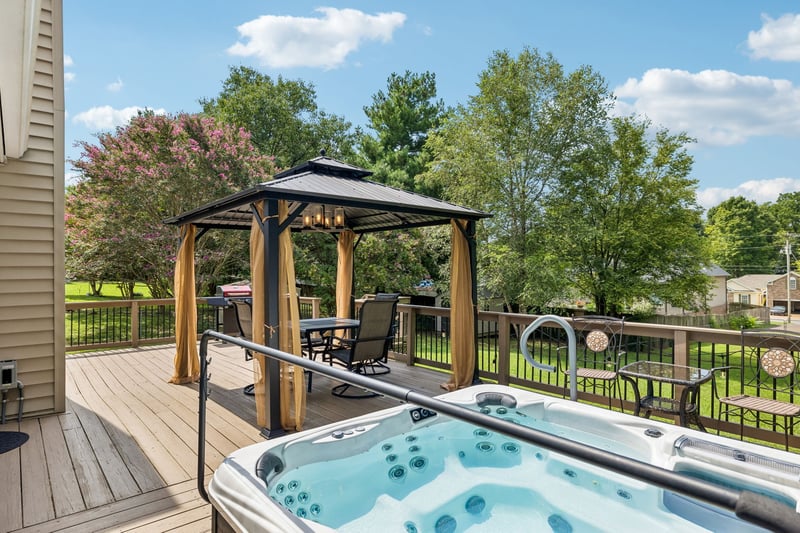 1530 Stone Hill Rd, Mount Juliet, TN 37122