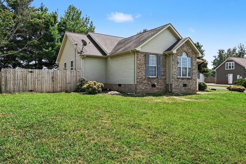 106 Dawn Ct, White House, TN 37188