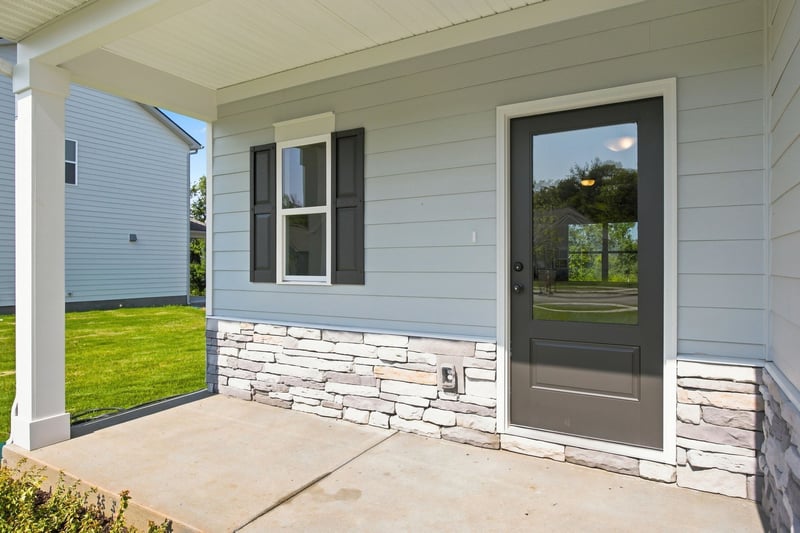 617 Nightengale Ridge Dr, Columbia, TN 38401