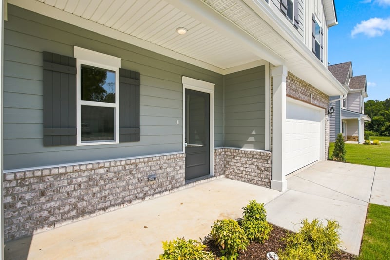 621 Nightengale Ridge Dr, Columbia, TN 38401