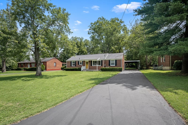 611 Thrush Pl, Murfreesboro, TN 37130