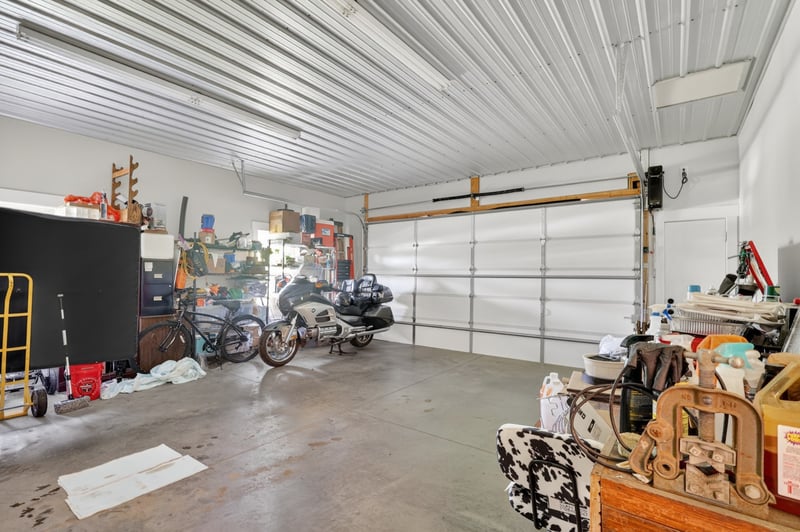 142 Mount Vernon Rd, Bethpage, TN 37022