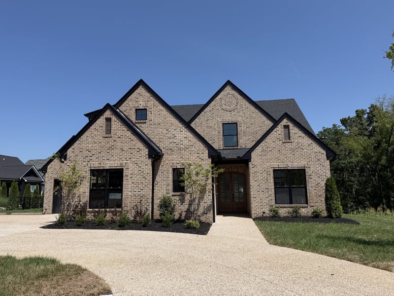 1137 Willow Springs Dr, Lebanon, TN 37087