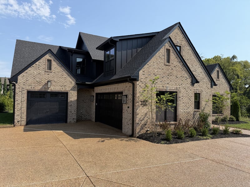 1137 Willow Springs Dr, Lebanon, TN 37087