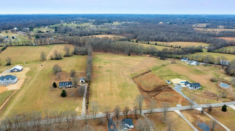 3021 Highway 25, Cottontown, TN 37048
