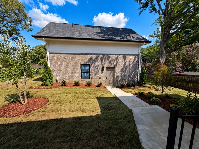 120 39th Ave N, Nashville, TN 37209