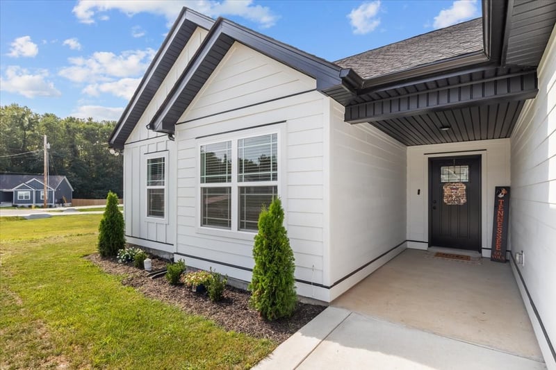 3008 Longview Ct, Dickson, TN 37055