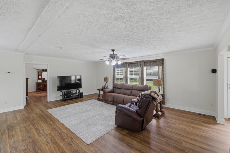 645 Jug Creek Rd, Watertown, TN 37184
