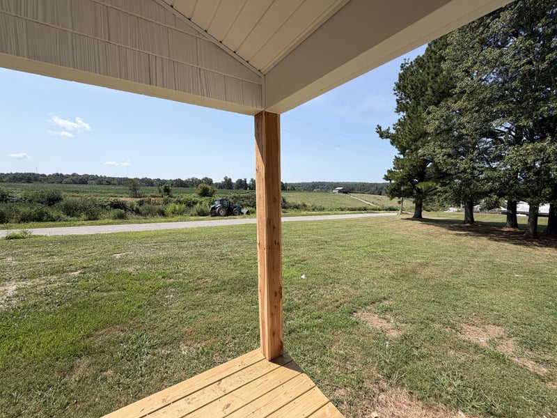 895 Harve Brown Rd, Bethpage, TN 37022