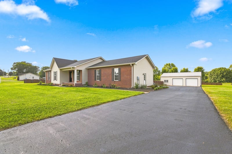 599 Goshen Rd, Lebanon, TN 37087