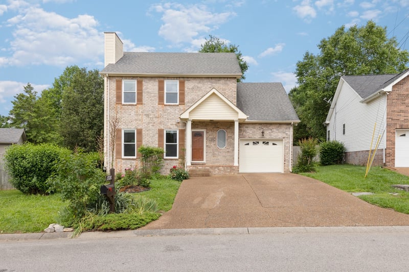 7728 Poplar Ridge Dr, Nashville, TN 37221