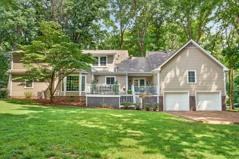 208 Hidden Lake Rd, Hendersonville, TN 37075
