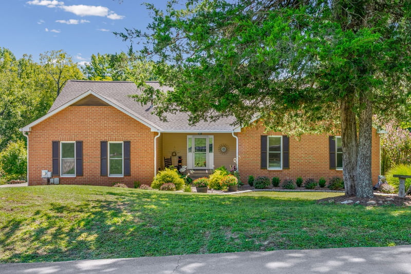 2024 Hunters Pl, Mount Juliet, TN 37122
