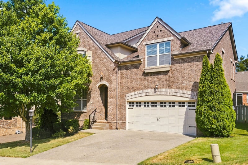 135 Cobbler Cir, Hendersonville, TN 37075