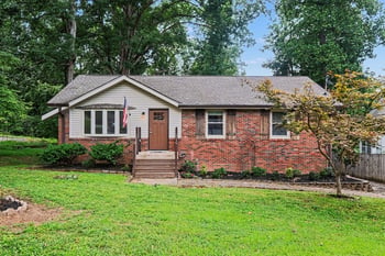 2433 Rychen Dr, Nashville, TN 37217
