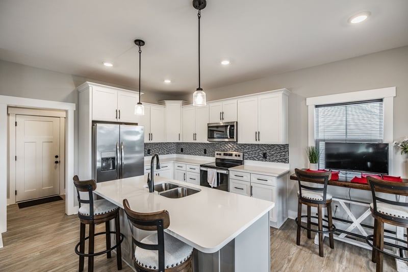 1017 Camden Trl, Greenbrier, TN 37073