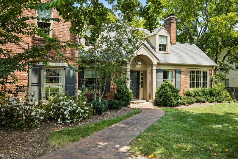 2004 Overhill Dr, Nashville, TN 37215