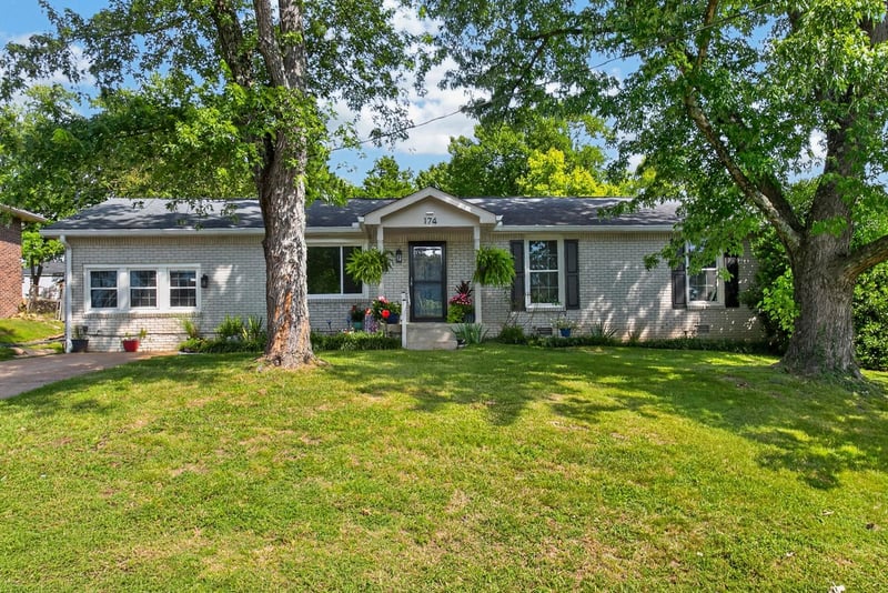 174 Brenda Ct, Antioch, TN 37013