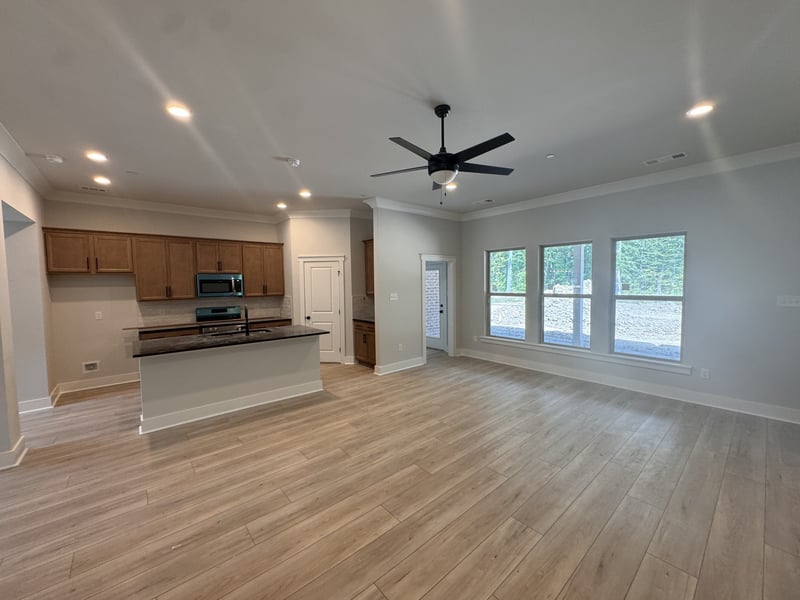 8780 Turnbull Dr, Pleasant View, TN 37146