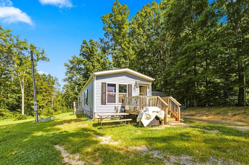 2320 Center Point Rd, Cumberland Furnace, TN 37051