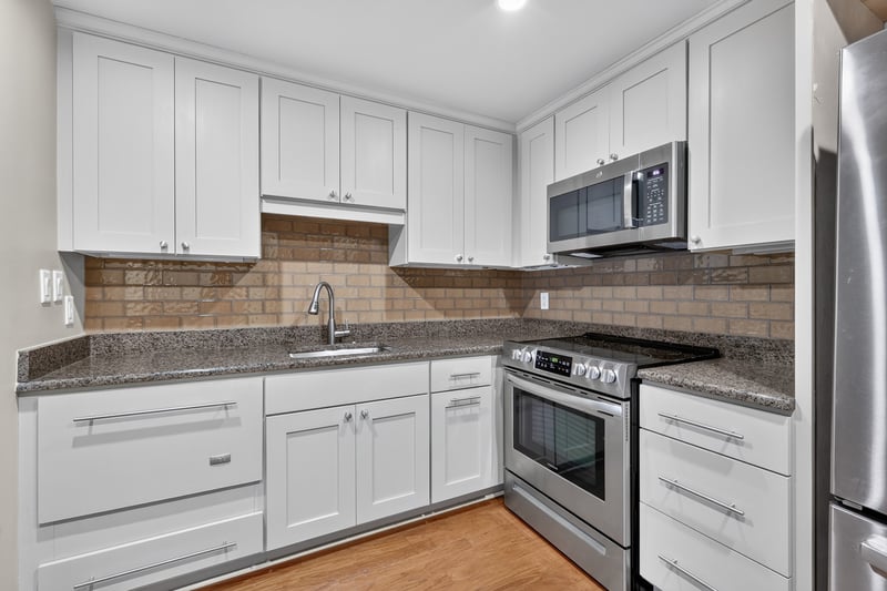 4215 Harding Pike #412, Nashville, TN 37205