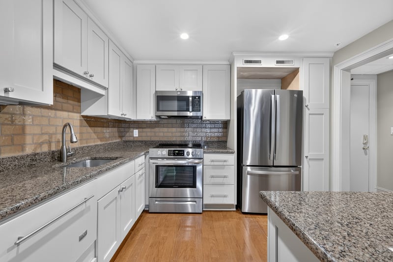 4215 Harding Pike #412, Nashville, TN 37205