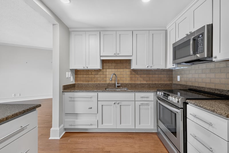 4215 Harding Pike #412, Nashville, TN 37205