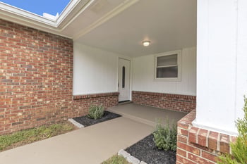 625 Dutchmans Dr, Hermitage, TN 37076