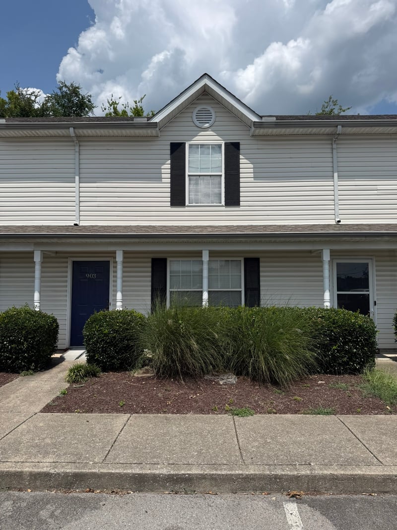 903 Patty Cv, La Vergne, TN 37086