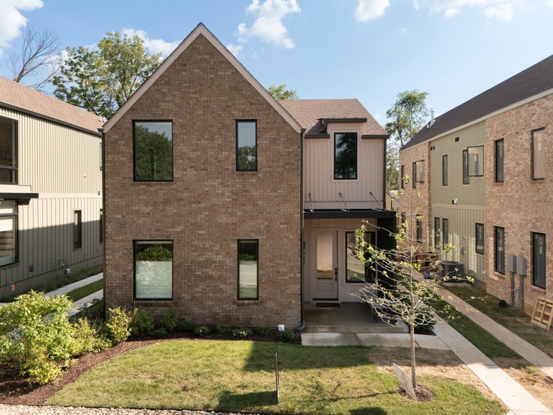 627 Richmond Bnd, Nashville, TN 37206
