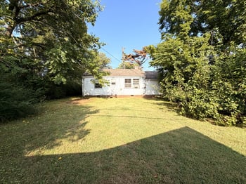 2826 Columbine Pl E, Nashville, TN 37204