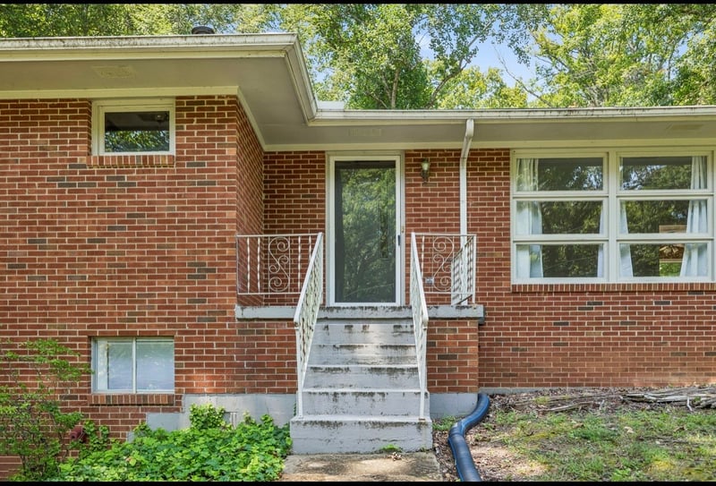 4027 Beverly Hills Dr, Pegram, TN 37143