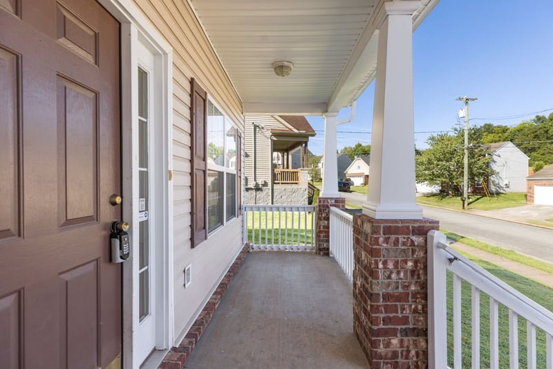 1409 Goodnight Ct, Nashville, TN 37207