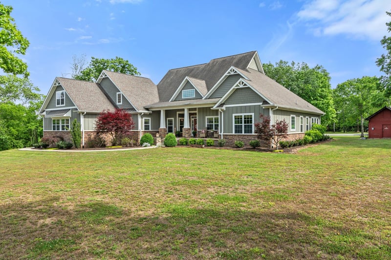 587A Douglas Ln, Gallatin, TN 37066