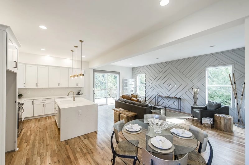 2216 Summitt Ave, Nashville, TN 37218