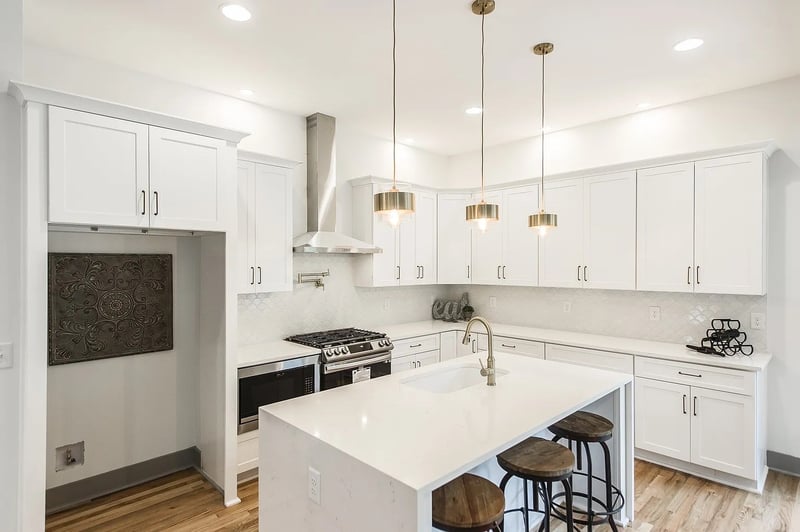 2216 Summitt Ave, Nashville, TN 37218