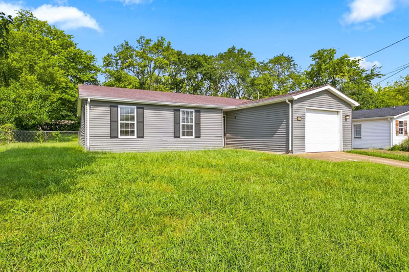 809 Fawn Ln, Madison, TN 37115