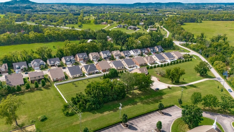 241 Griffin Ln, Gallatin, TN 37066