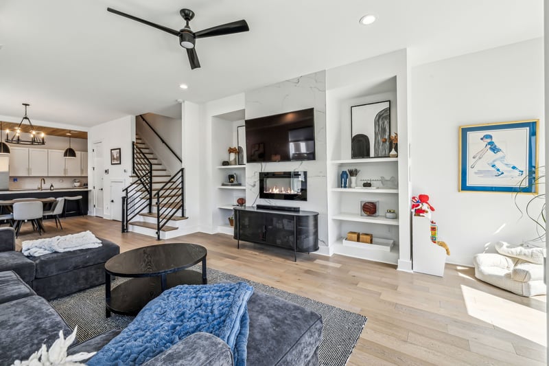 1728B Pecan St, Nashville, TN 37208