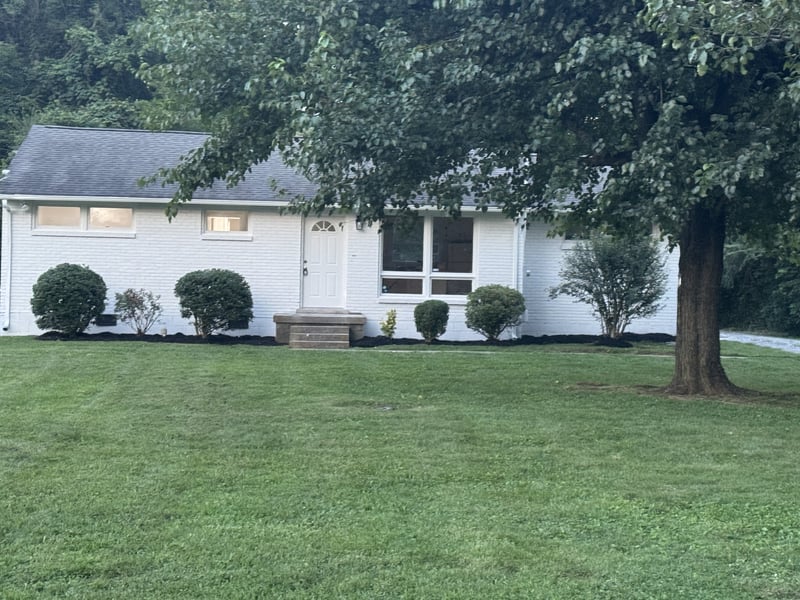 911 Hunt St, Murfreesboro, TN 37130