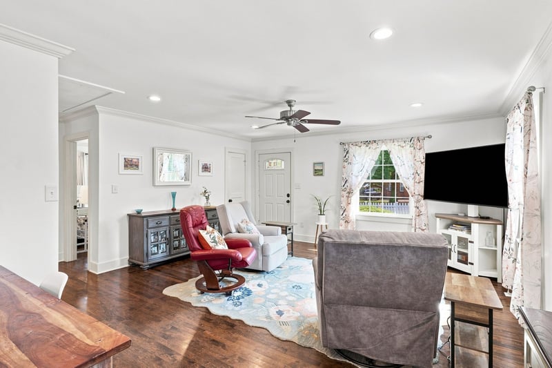 422 Green Acres Dr, Franklin, TN 37064