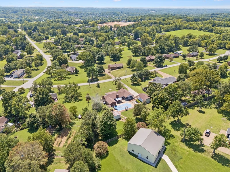 402 Thurman Dr, Mount Juliet, TN 37122