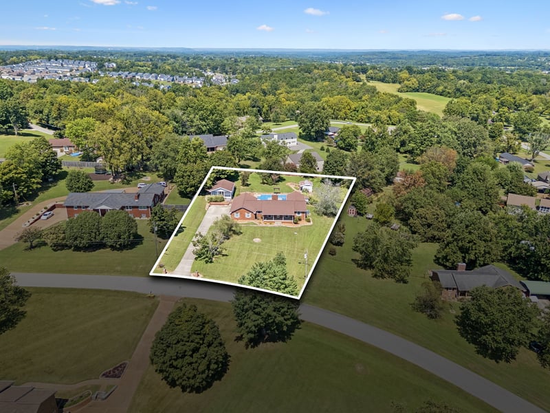 402 Thurman Dr, Mount Juliet, TN 37122