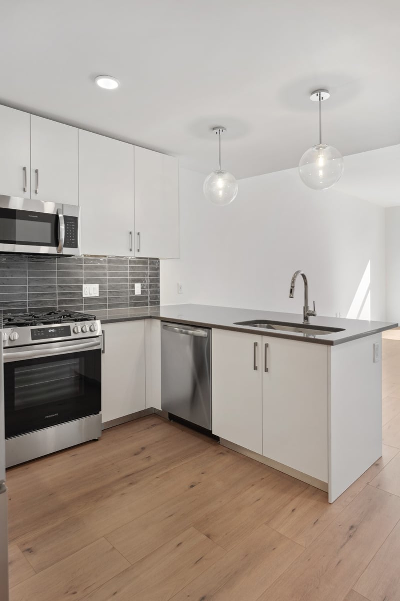1212 Demonbreun St #A7, Nashville, TN 37203