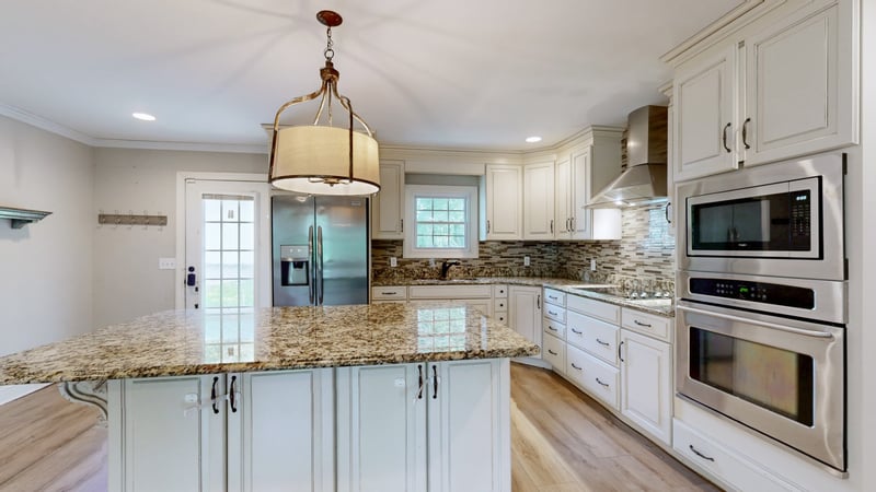 405 Twin Cove Dr, Lebanon, TN 37087