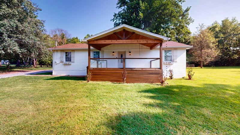 405 Twin Cove Dr, Lebanon, TN 37087