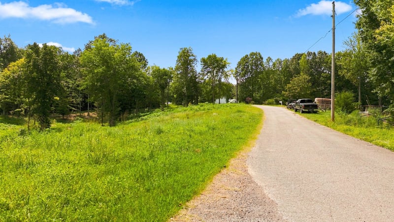 1086 Red Oak Rd Lot TR-A, Charlotte, TN 37036