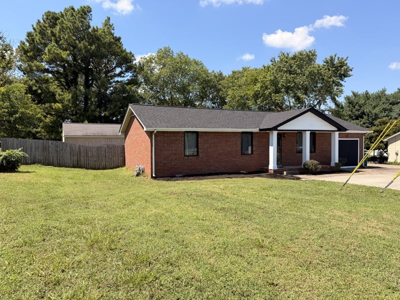 738 Nissan Dr, Smyrna, TN 37167