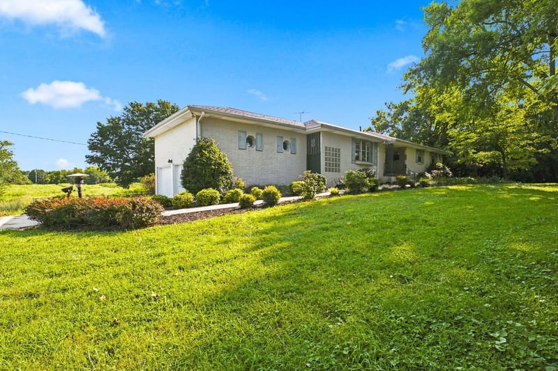 13936 Betts Rd, Goodlettsville, TN 37072
